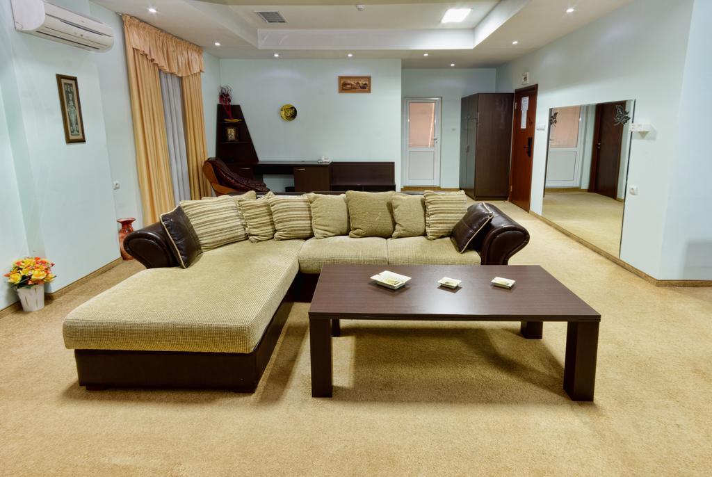 Hotel Afrodita Plovdiv Eksteriør bilde